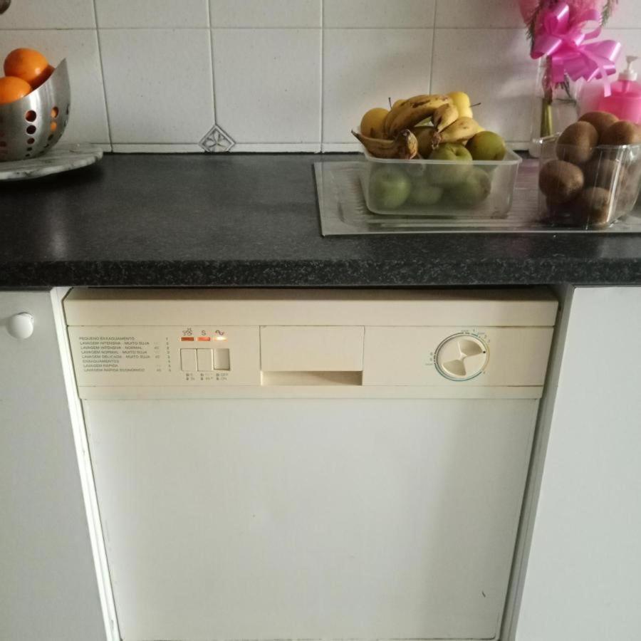 Apartamento T2- Apartamento Do Gu Leilighet Ponta Delgada Eksteriør bilde